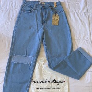 Laura’s Boutique Kayla Mom Jeans
